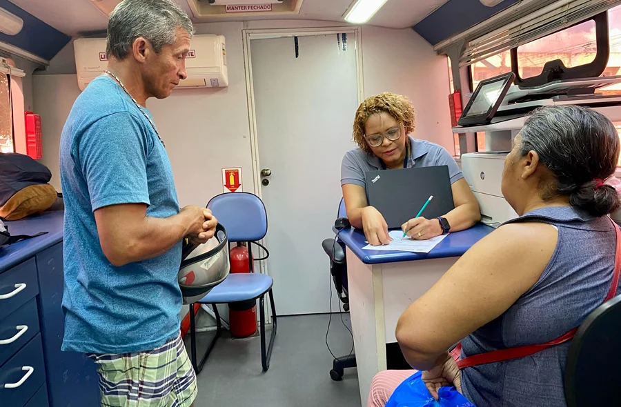 São oferecidos diversos serviços