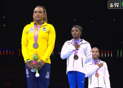 Simone Bales, Rebeca Andrade e Shilese Jones