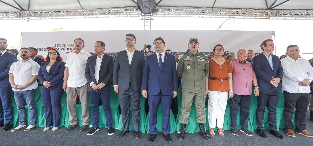 Solenidade aconteceu nesta quinta-feira