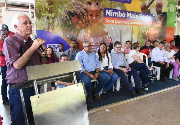 Themístocles Filho assina protocolos de intenções para projetos socioculturais
