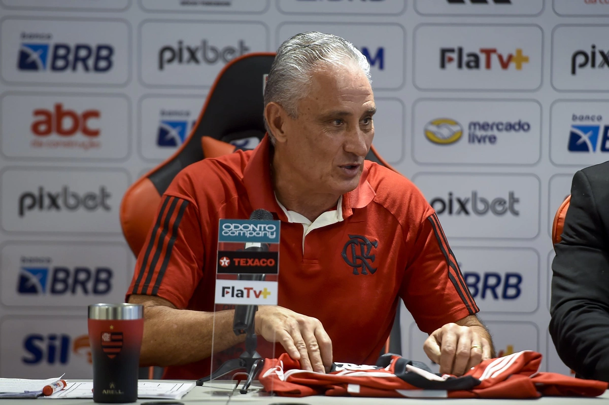 Tite é apresentado no Flamengo
