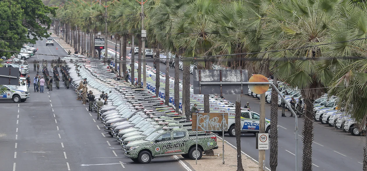 Viaturas da Polícia Militar