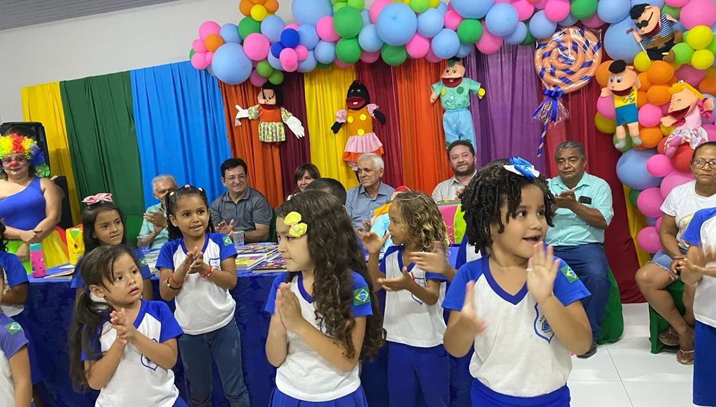 A nova creche que também é um berçário vai atender crianças de seis meses a dois anos de idade