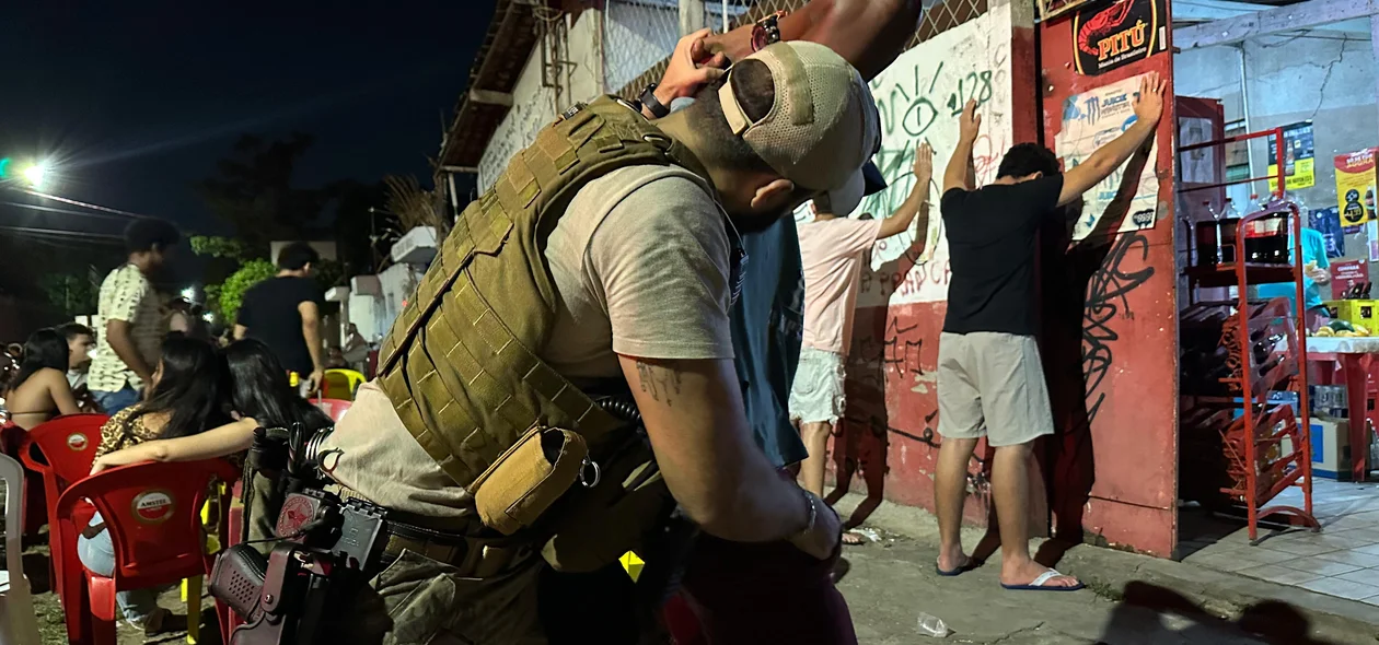 Abordagem durante a Operação Silêncio e Paz