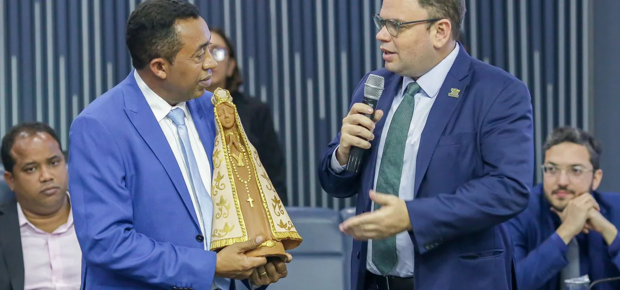 Aluísio Sampaio foi o proponente do título a Joel Rodrigues