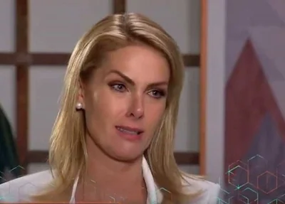 Ana Hickmann deu entrevista ao programa Domingo Espetacular