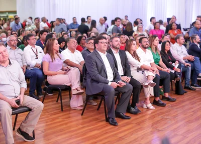 Apoiadores participaram do lançamento da plataforma