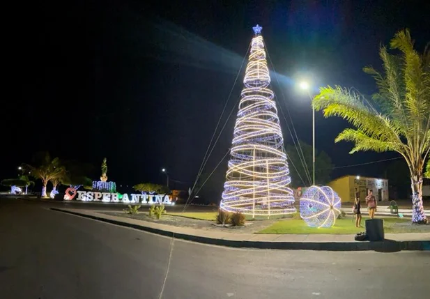 Árvore de natal de Esperantina