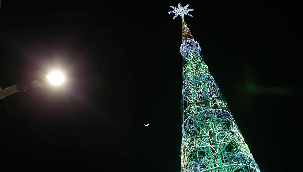 Árvore de Natal gigante
