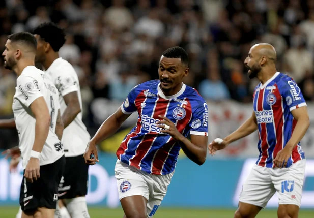 Bahia goleia o Corinthians no Brasileirão 2023