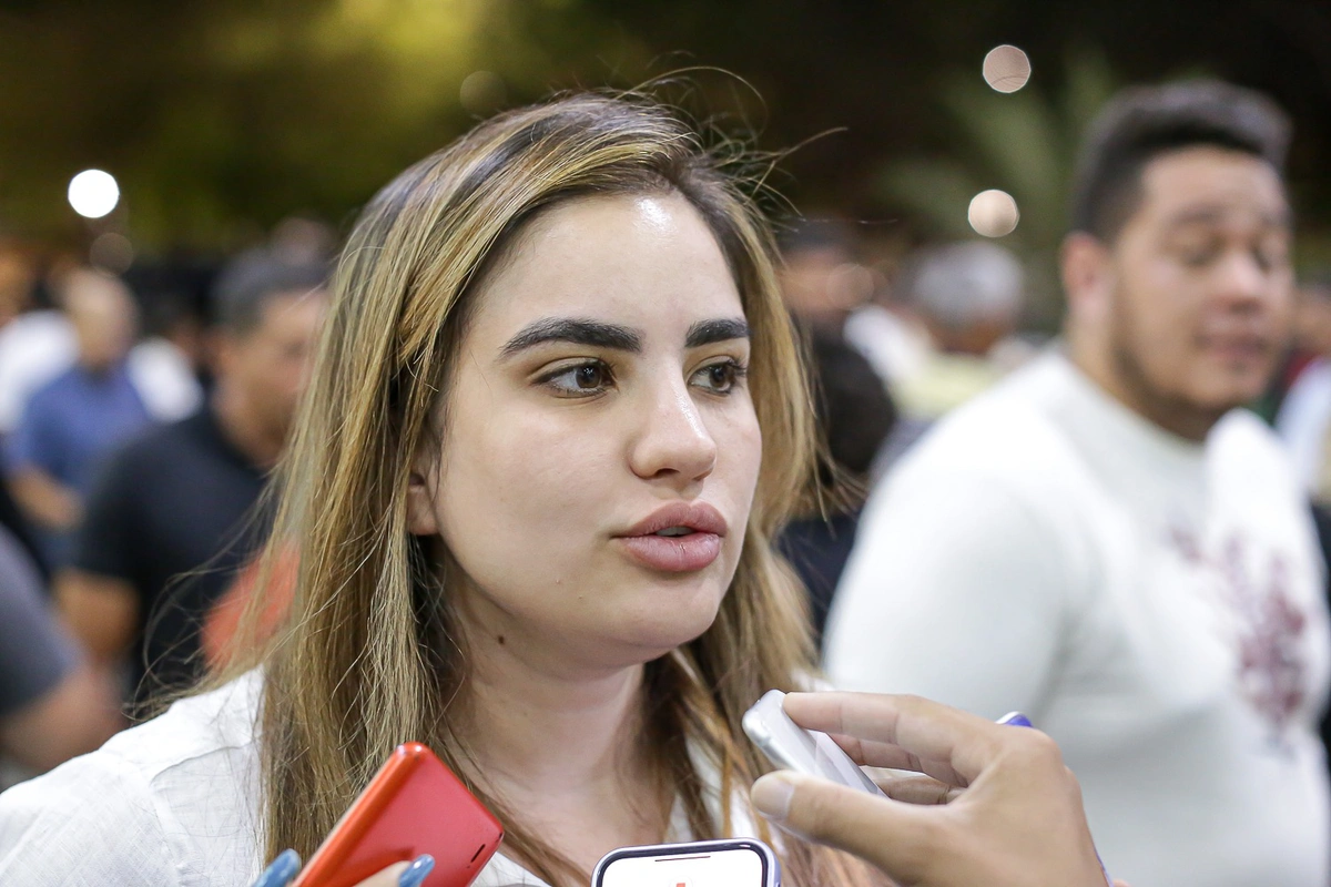 Bárbara Soares em lançamento da plataforma Novo Plano Teresina