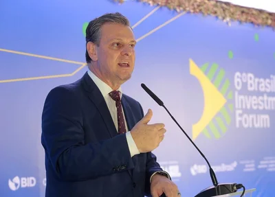 Carlos Fávaro