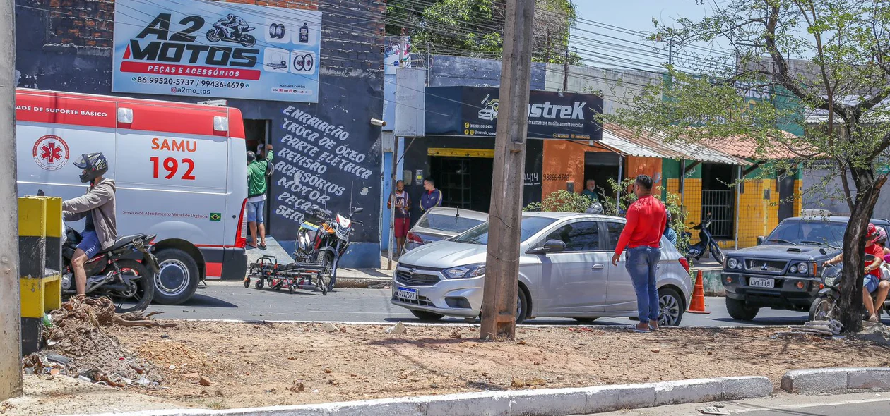 Chevrolet Prisma transportava duas crianças de dois anos