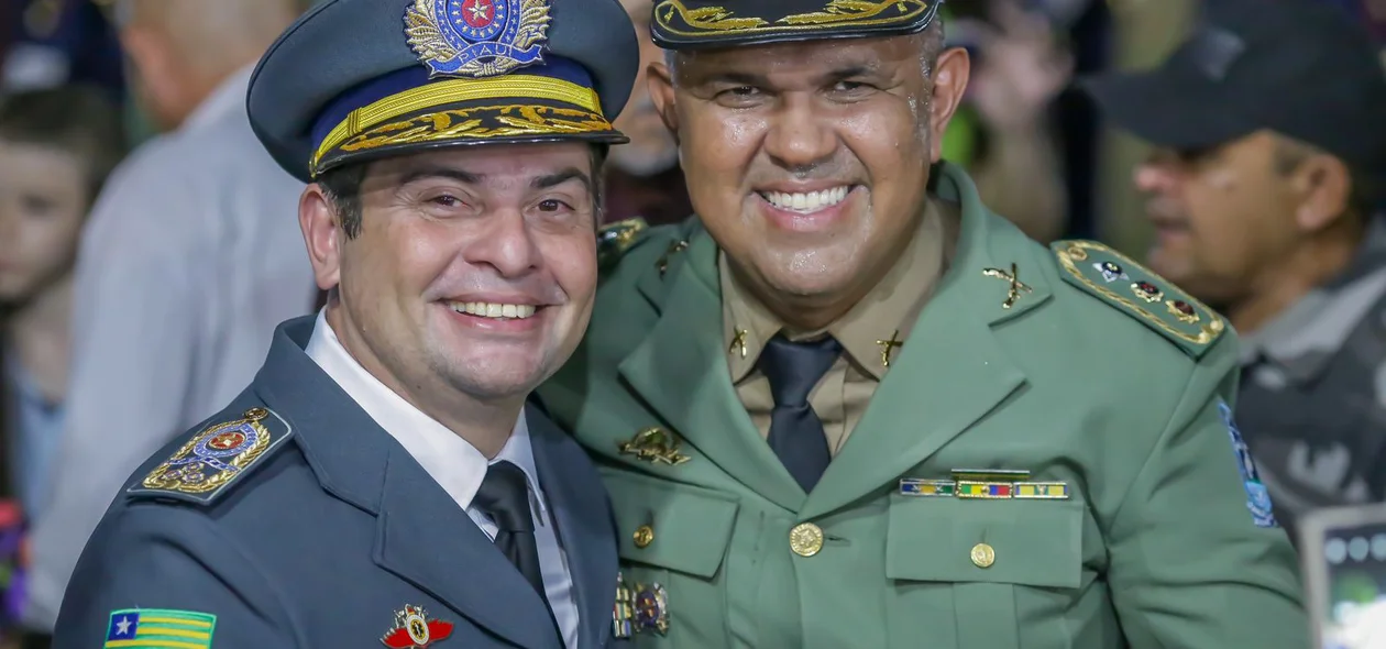 Coronel Scheiwann Lopes e tenente-coronel Audivan Nunes