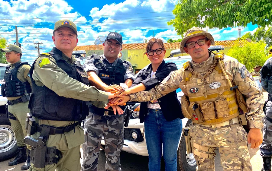 Das treze, o município de Esperantina foi contemplado com quatro novas viaturas