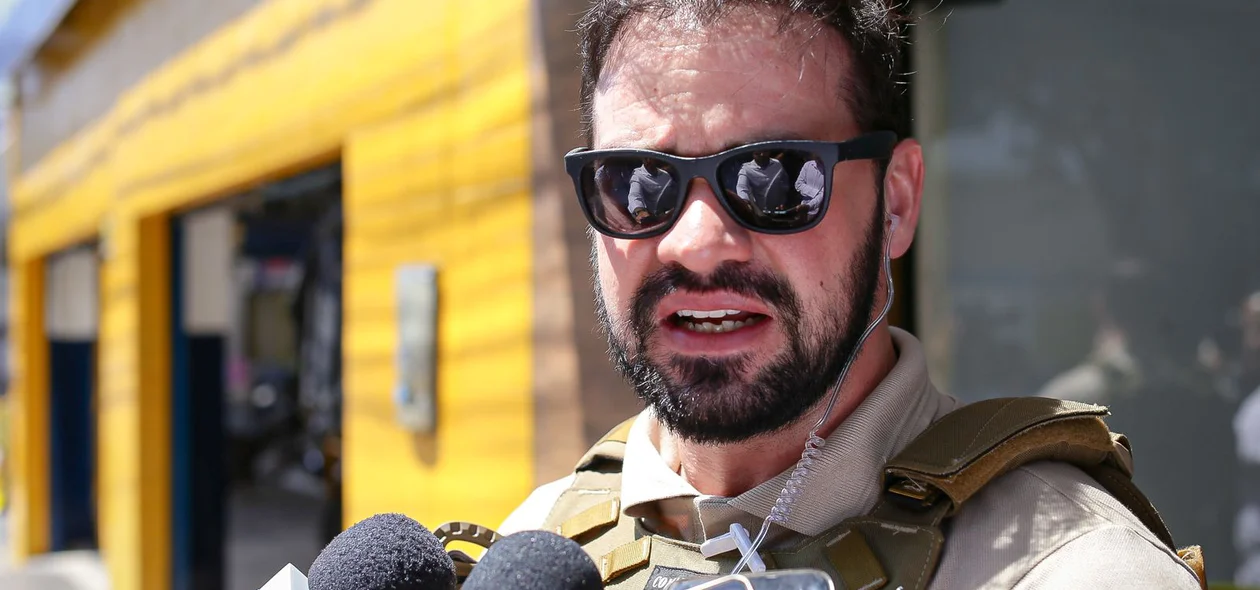 Delegado Filipe Bonavides em entrevista à imprensa