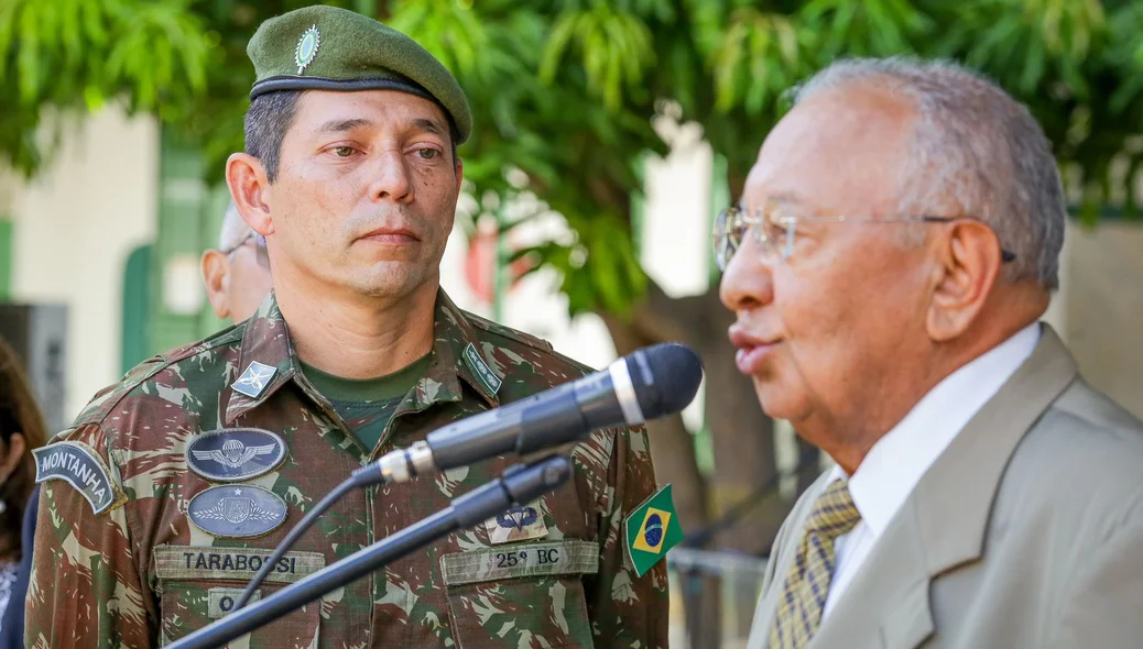 Dr. Pessoa discursando