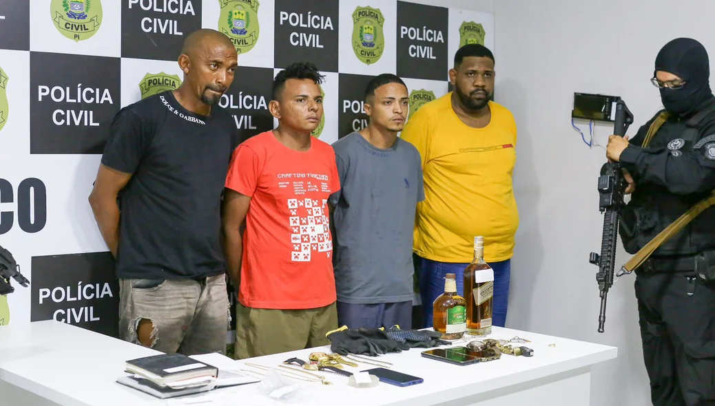 DRACO prendeu quatro acusados de roubar empresário