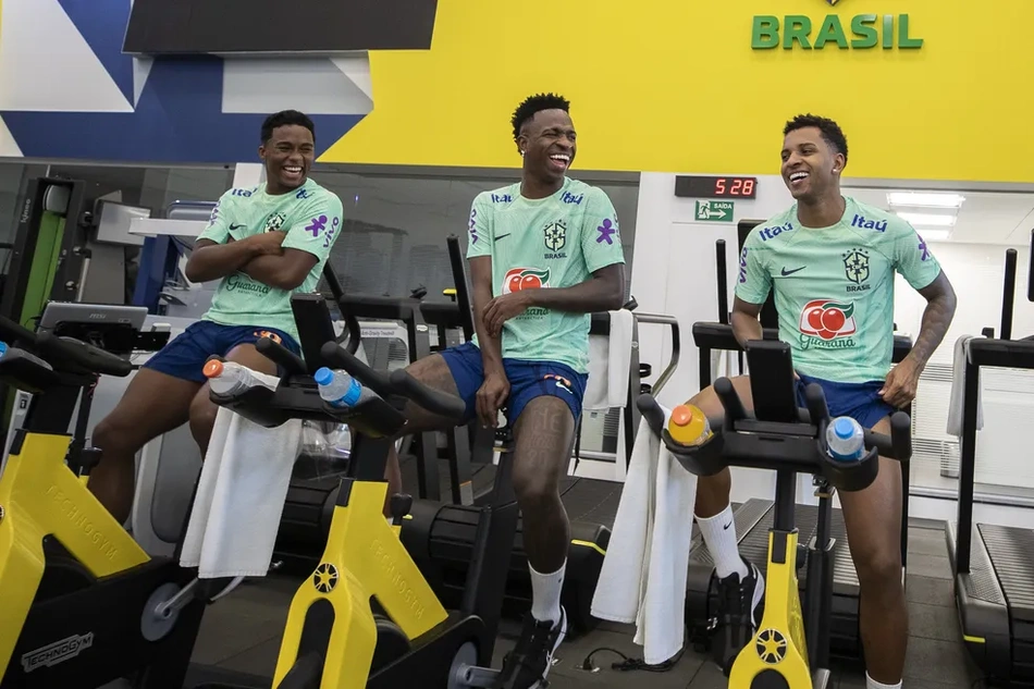 Endrick, Vinicius Jr e Rodrygo em preparação da Seleção Brasileira