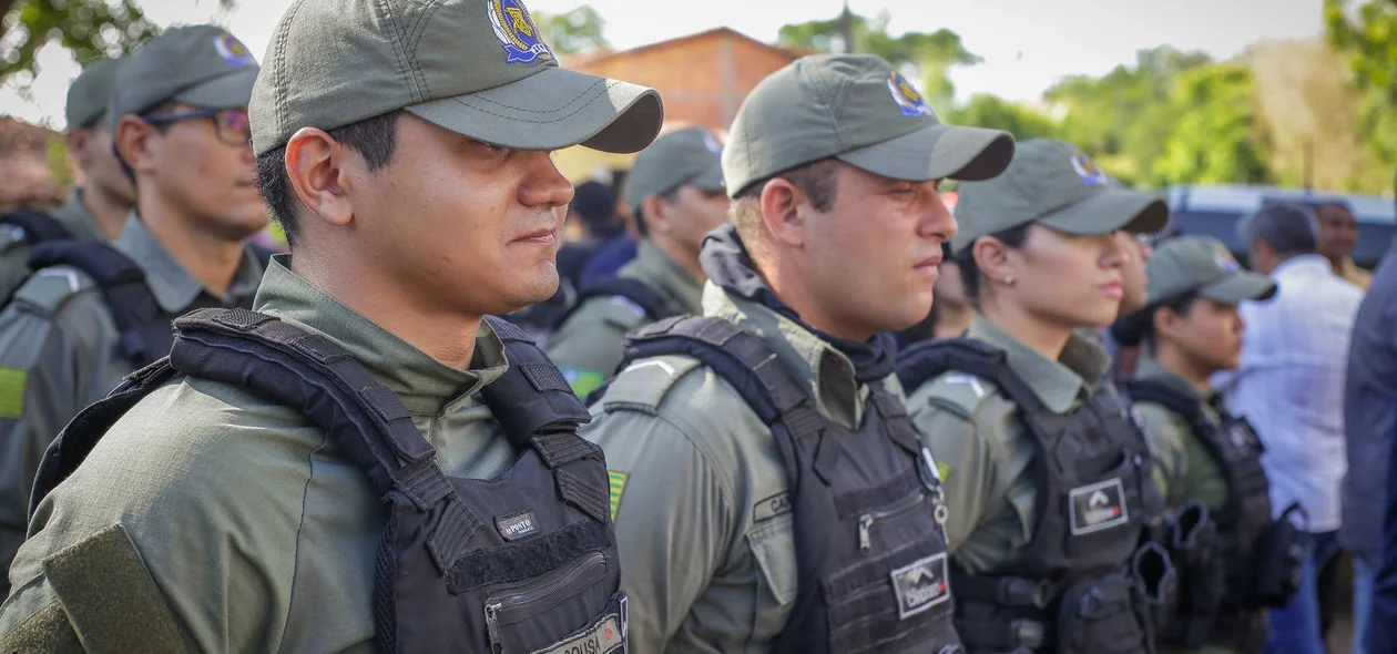 Equipes da PM na nova Unidade Integrada de Segurança Pública