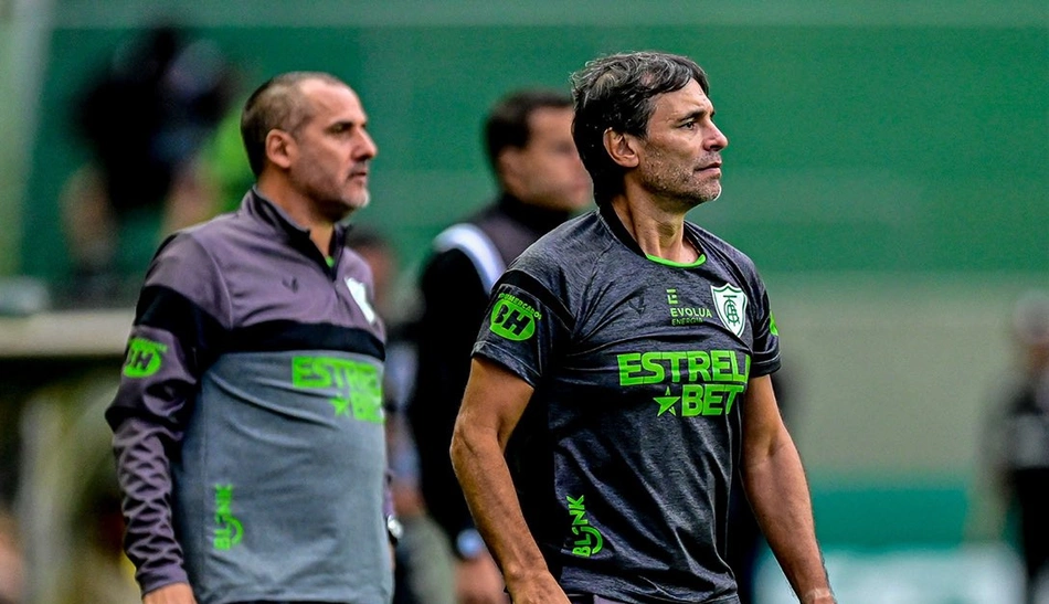Fabián Bustos é demitido do Américo-MG