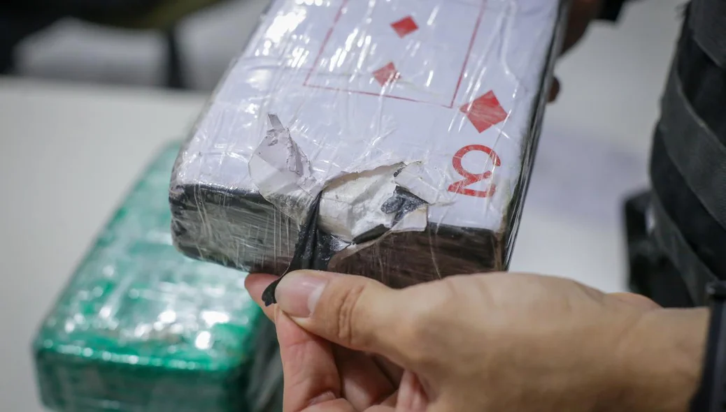 Foram apreendido 15 kg de cocaína