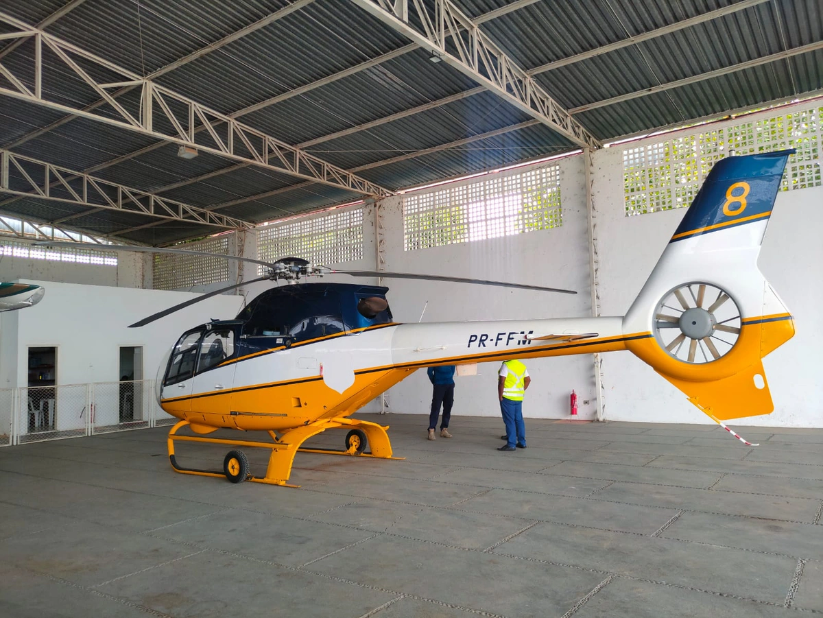 Helicóptero doado pela PRF