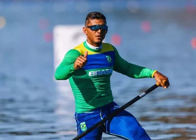 Isaquias Queiroz conquistou a prata na canoagem