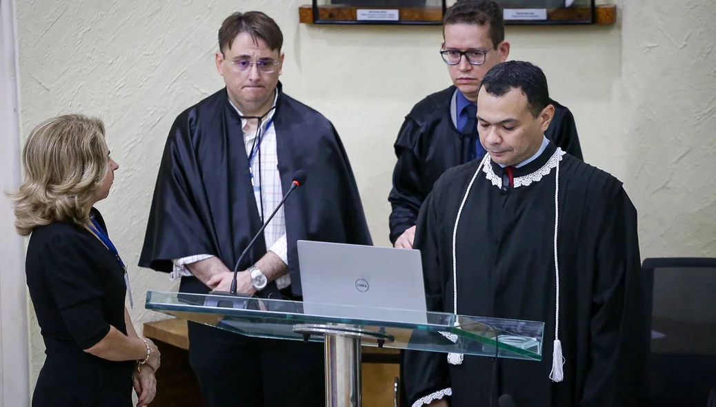 Juiz Brunno Christiano Carvalho Cardoso na posse
