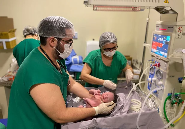 Lucka Ghael é o primeiro bebê a nascer na Nova Maternidade Dona Evangelina Rosa