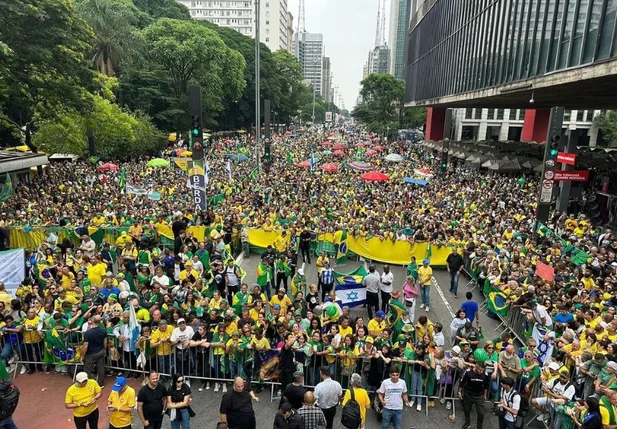 Manifestação na Avenida Paulista pede justiça pela morte de Cleriston