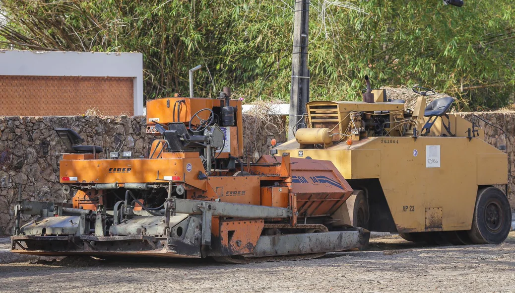 Maquinário usado nas obras