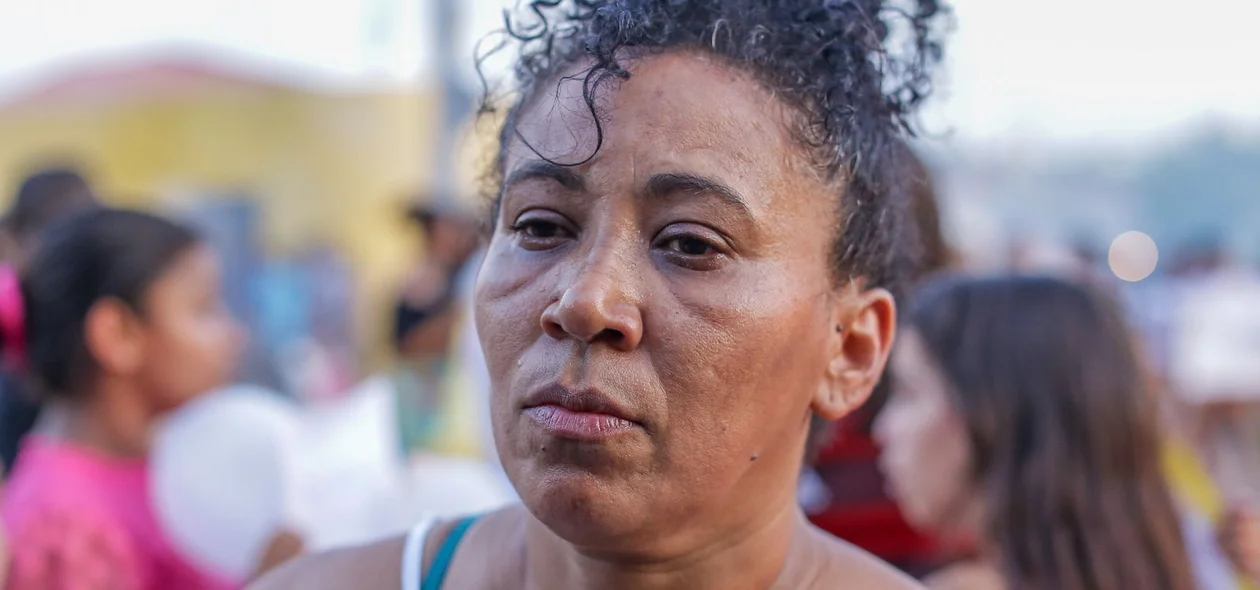 Maria das Graças Pereira da Costa, mãe de Vinícius