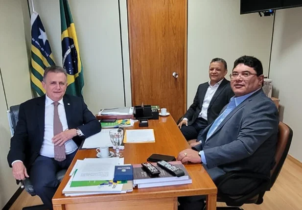 Maxwell da Mariínha vai a Brasília tratar sobre investimentos em Altos