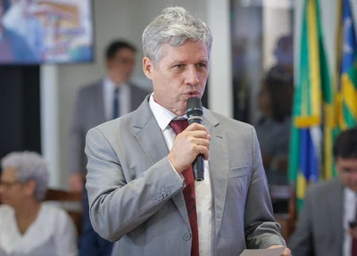 Ministro Paulo Teixeira