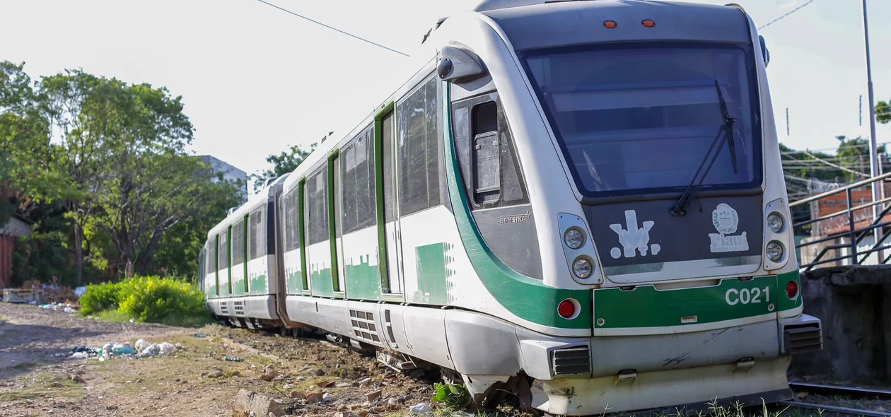 O metrô seguia percurso normal quando ocorreu o acidente