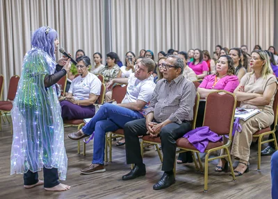 Palestra aconteceu no auditório da Confraria Uchôa