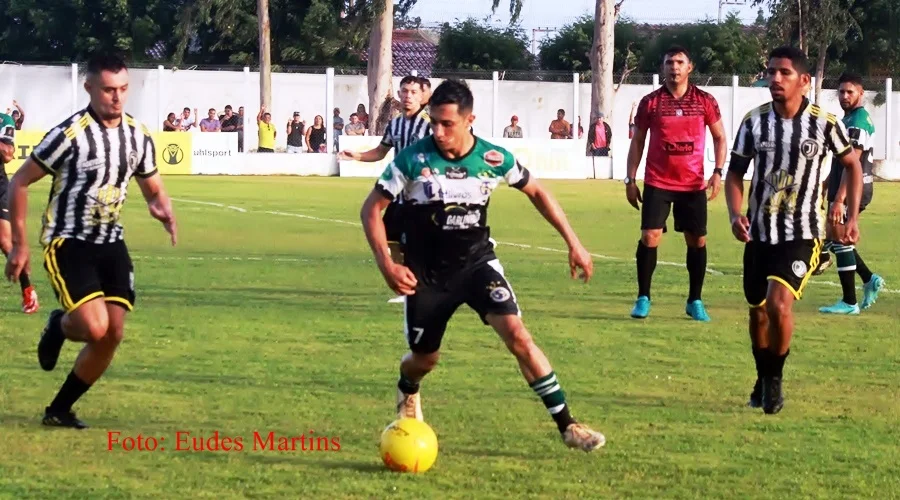 Partida entre Juventus dos Tucuns dos Pedro e Placas