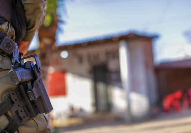 Polícia Militar presente no local do homicídio