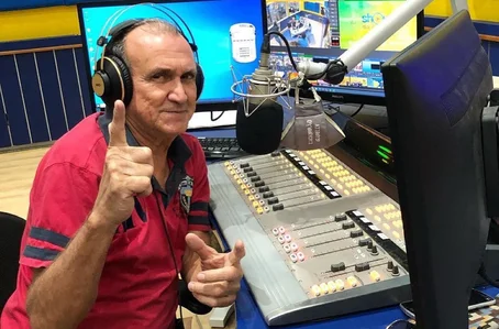 Radialista mais conhecido como Garelli, da Rádio Meio Norte FM