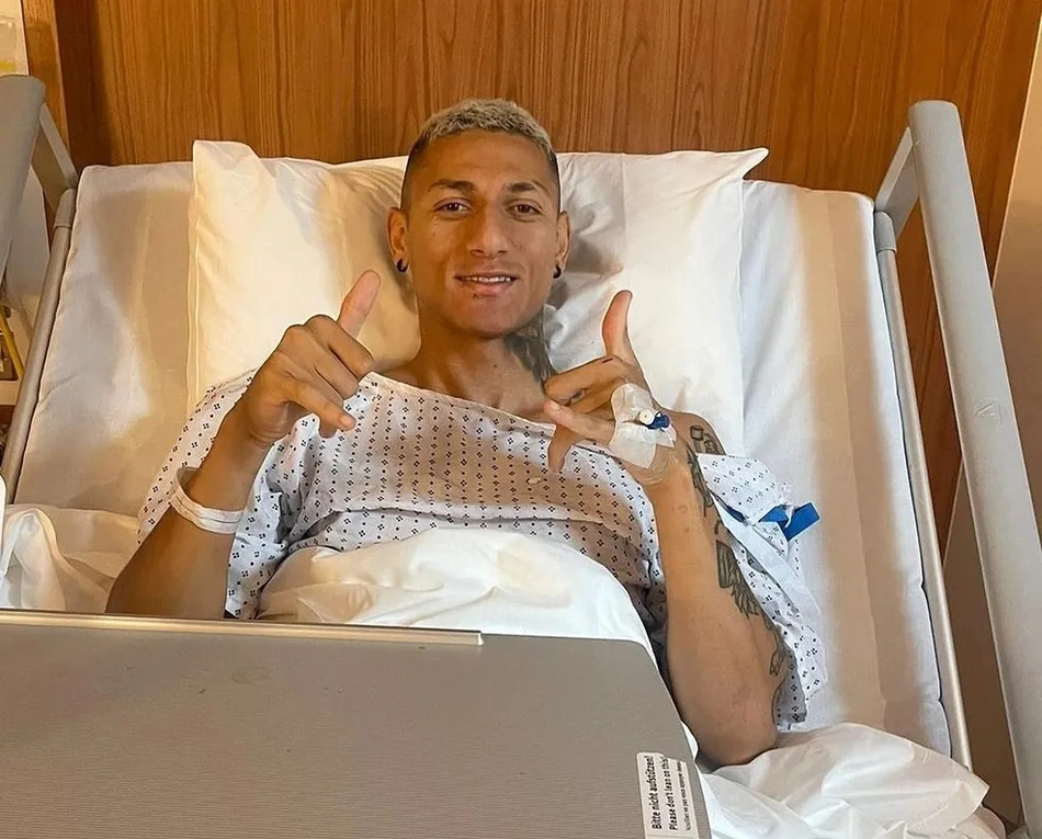 Richarlison realizou cirurgia no púbis