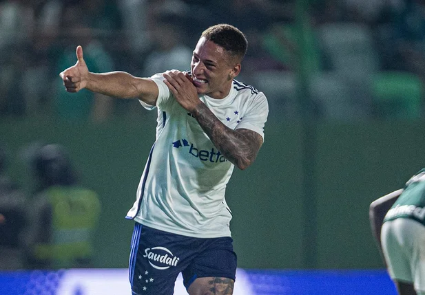 Robert fez o gol da vitória do Cruzeiro