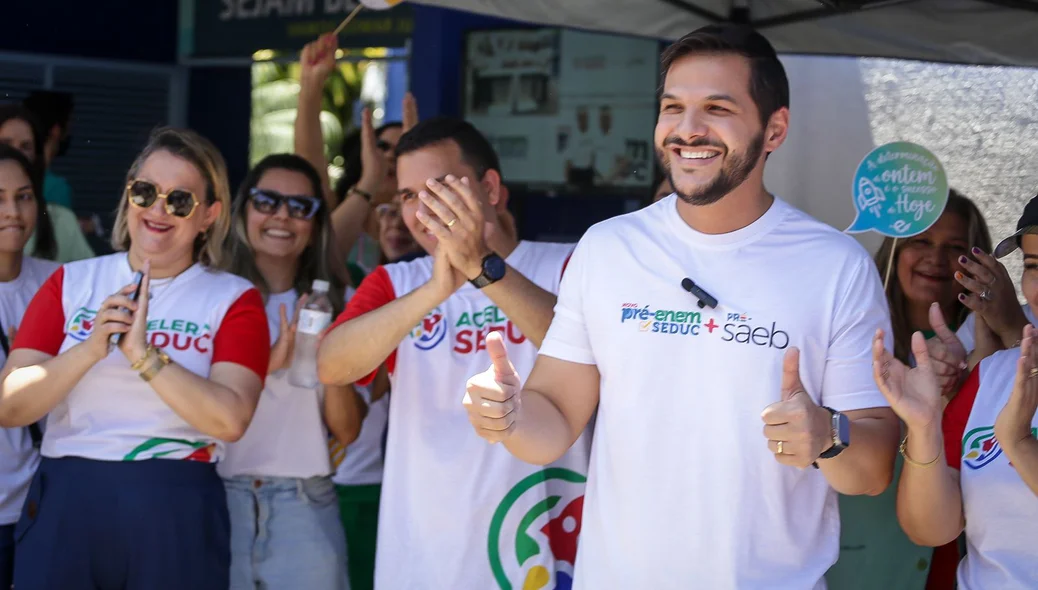 Secretário de Educação Washington Bandeira acompanhou o 2º dia do Enem
