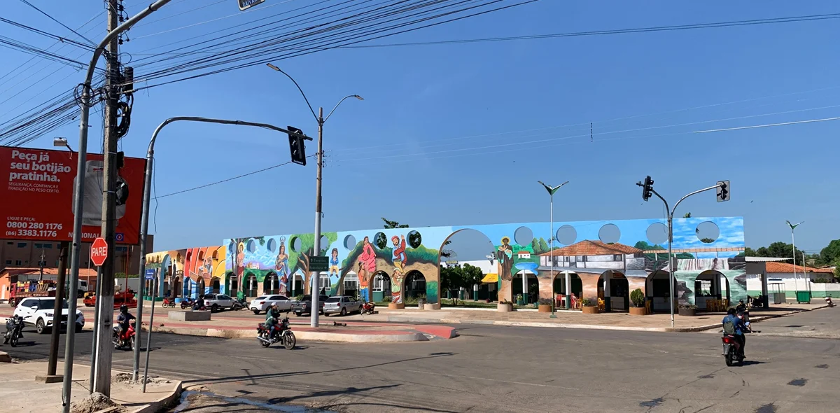 Semáforos na Avenida Ministro Petrônio Portela