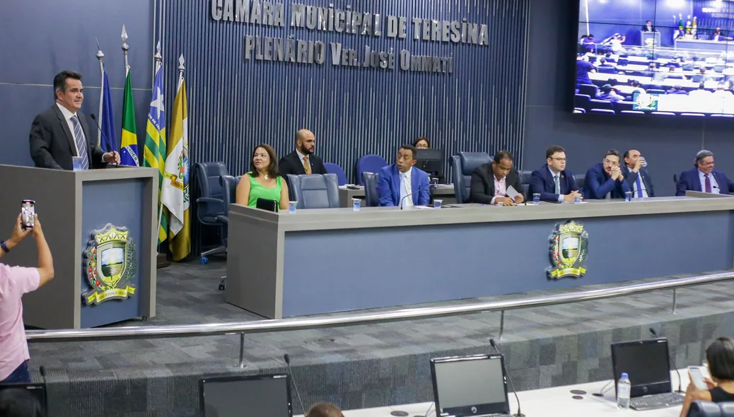 Solenidade de outorga do título de cidadania teresinense a Joel Rodrigues