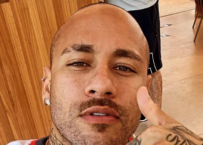 Stories de Neymar com o visual novo