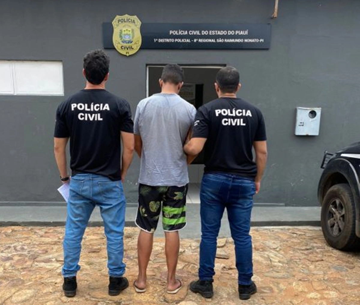 Suspeito ameaçava expor as fotos íntimas das vítimas