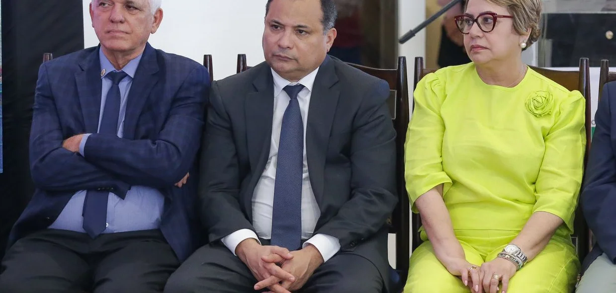 Themístocles Filho, Evaldo Gomes e Jussara Lima