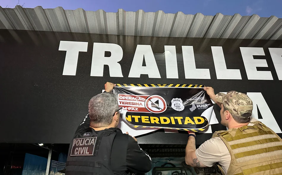 Um trailler na zona sul de Teresina e uma loja de conveniência na zona leste foram interditados