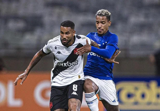 Vasco e Cruzeiro empataram no Mineirão